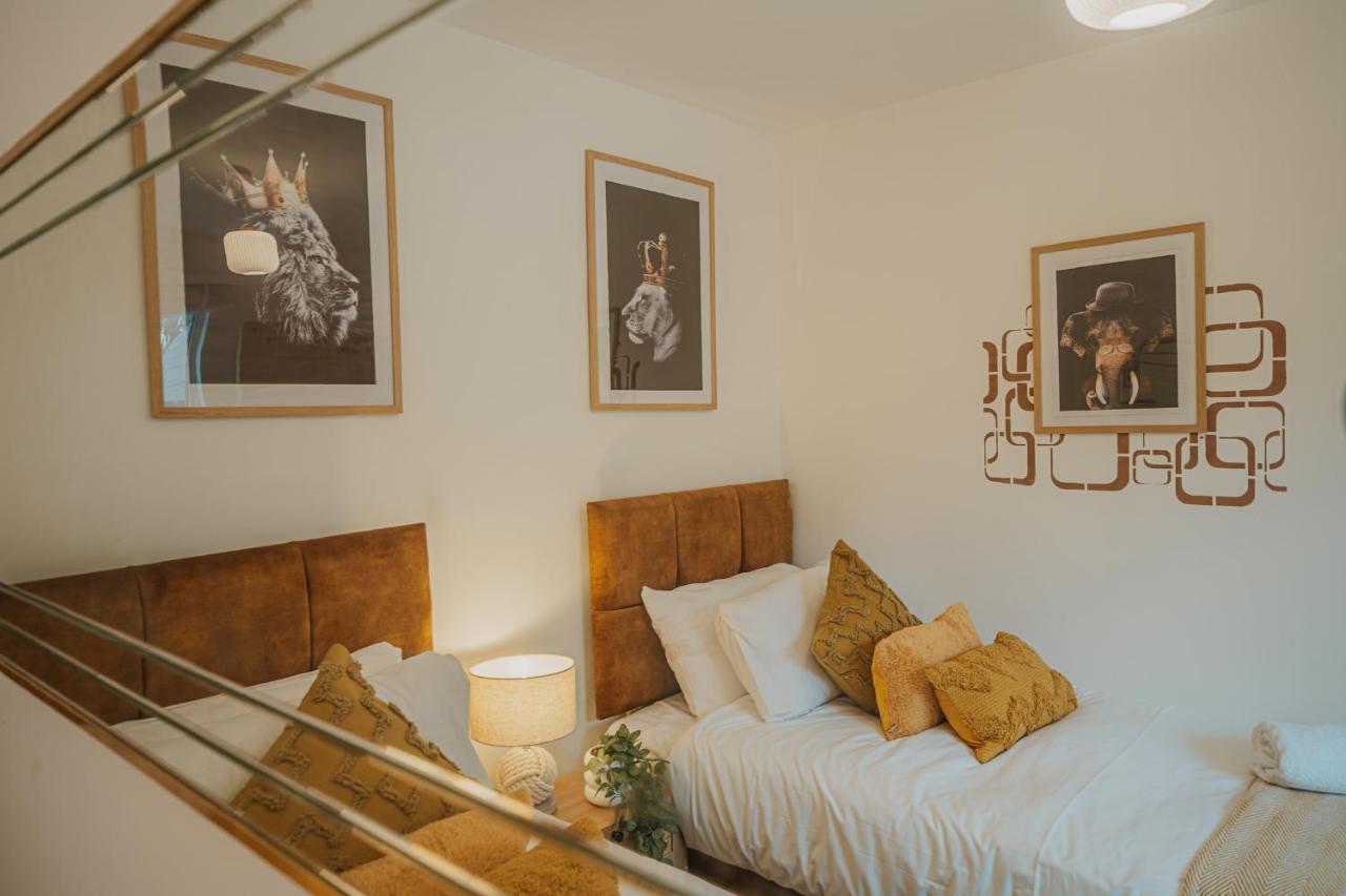 Cotswolds- Homely 2 Bed House With Garden, Wifi - Esho Cirencester