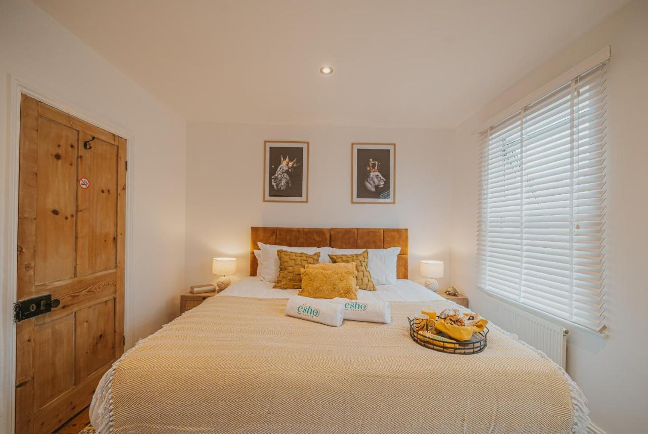 Cotswolds- Homely 2 Bed House With Garden, Wifi - Esho